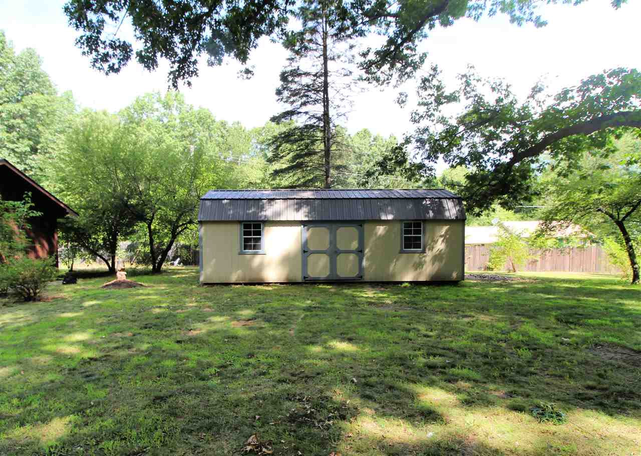 9049 North McKinley Road Flushing, MI 48433 - Photo 24 of 29 31382523-23.JPG