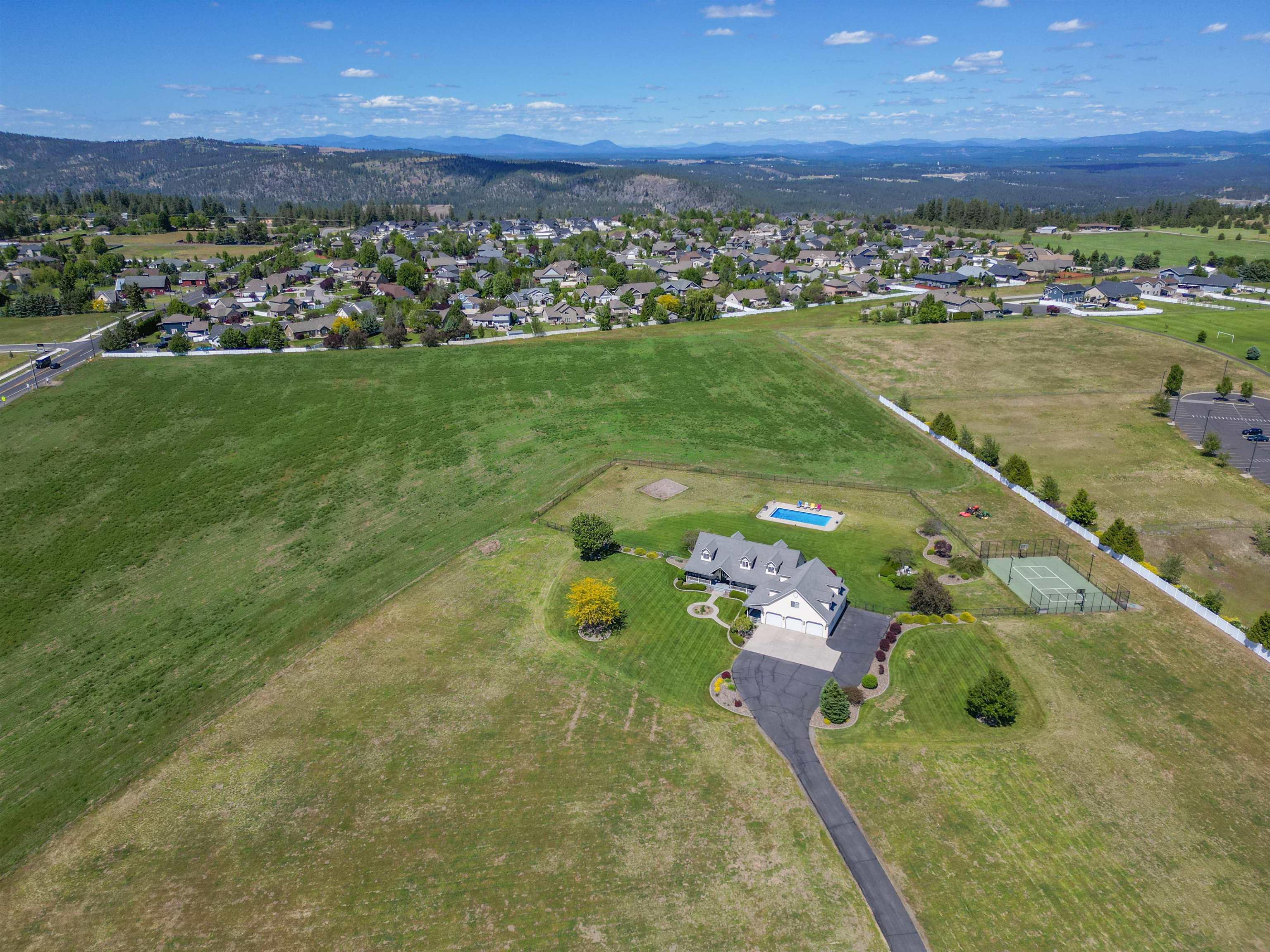 2804 West Johannsen Road Spokane, WA 99208 - Photo 43 of 49