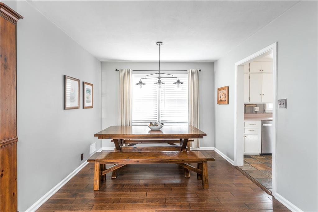 1319 Shawnee Road Indianapolis, IN 46260 - Photo 4 of 20 Gallery Image 4