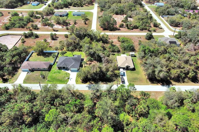 $32,000 | 205 Ferdon Circle, Port Charlotte, FL 33954