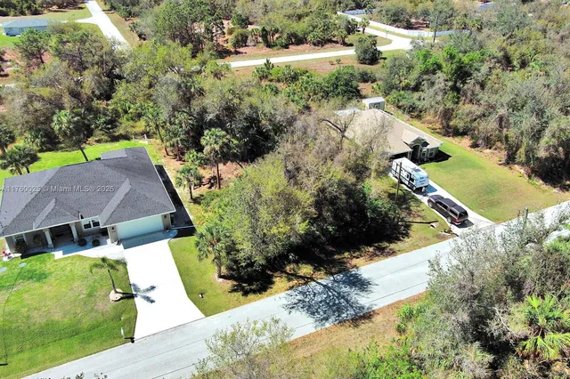 $32,000 | 205 Ferdon Circle, Port Charlotte, FL 33954