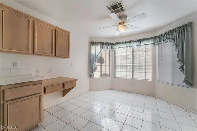 $2,400 | 2004 Diamond Brook Court, Las Vegas, NV 89117