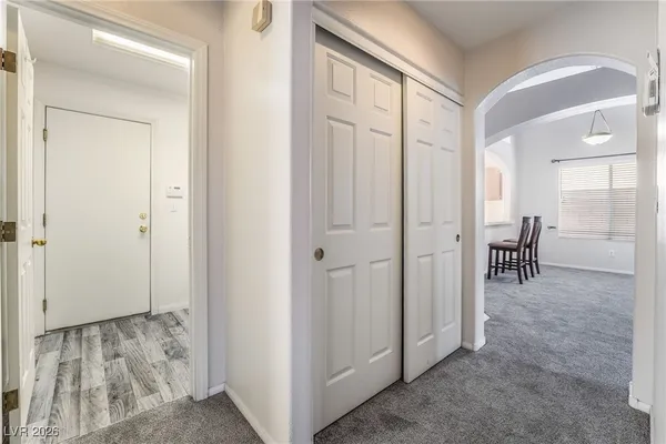 $2,400 | 2004 Diamond Brook Court, Las Vegas, NV 89117