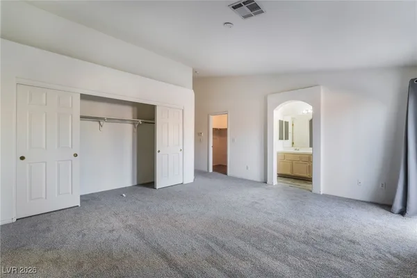 $2,400 | 2004 Diamond Brook Court, Las Vegas, NV 89117