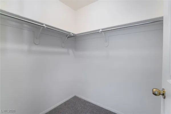 $2,400 | 2004 Diamond Brook Court, Las Vegas, NV 89117