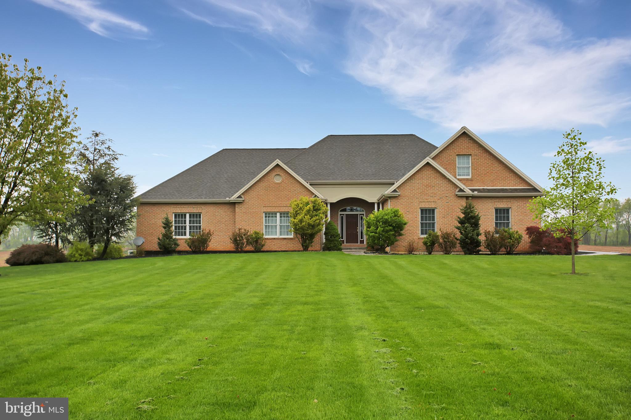 26 North Locust Point Road Mechanicsburg, PA 17050 - Photo 1 of 53 Gallery Image 1