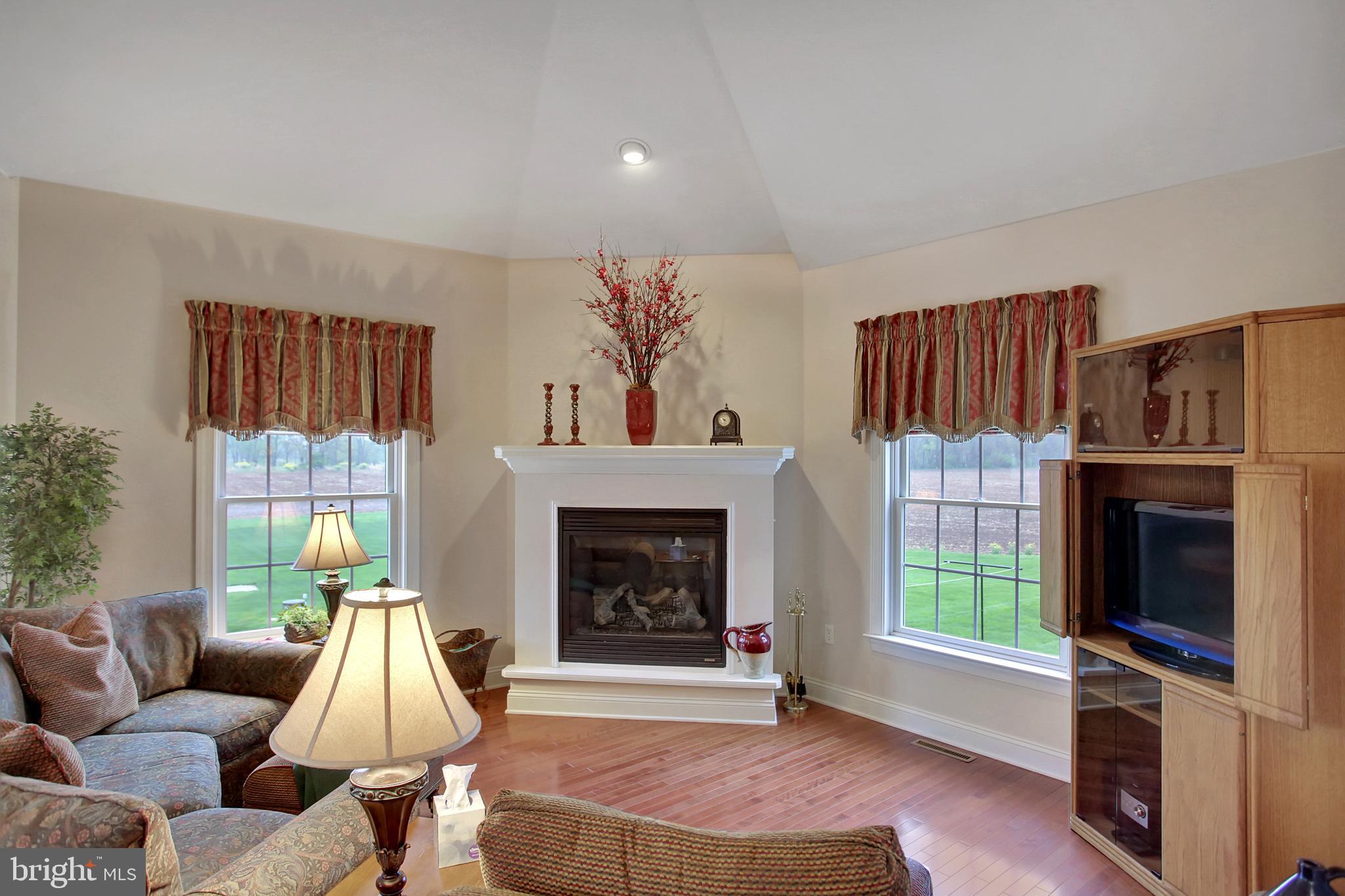 26 North Locust Point Road Mechanicsburg, PA 17050 - Photo 13 of 53 Gallery Image 13