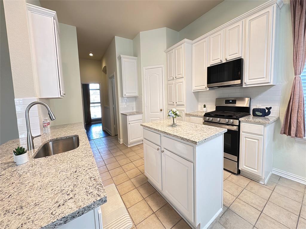 1430 Berkley Road Allen, TX 75002 - Photo 5 of 17 Gallery Image 5