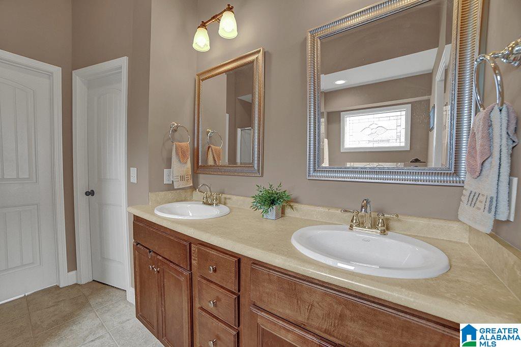 5186 Meadow Lake Trail Bessemer, AL 35020 - Photo 18 of 33