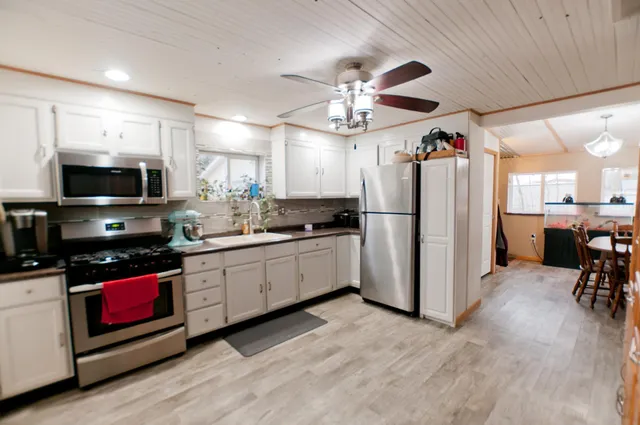 $234,900 | 406 10th Street, Cameron, WI 54822