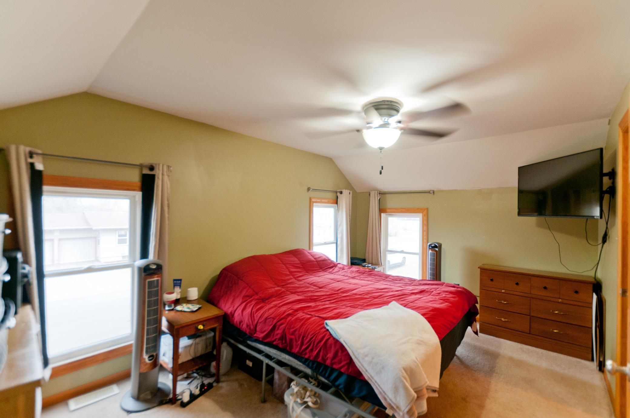 406 10th Street Cameron, WI 54822 - Photo 24 of 26