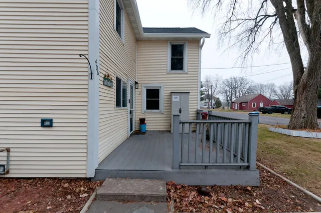 $234,900 | 406 10th Street, Cameron, WI 54822