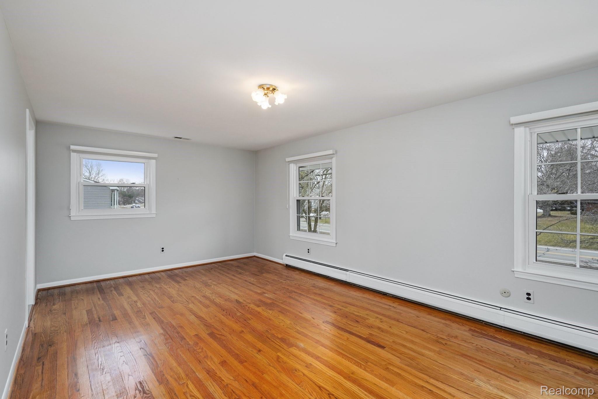 3763 Quarton Road Bloomfield Hills, MI 48302 - Photo 21 of 46 33-web-or-mls-3763 Quarton Bloomfield Twp - 21.jpg