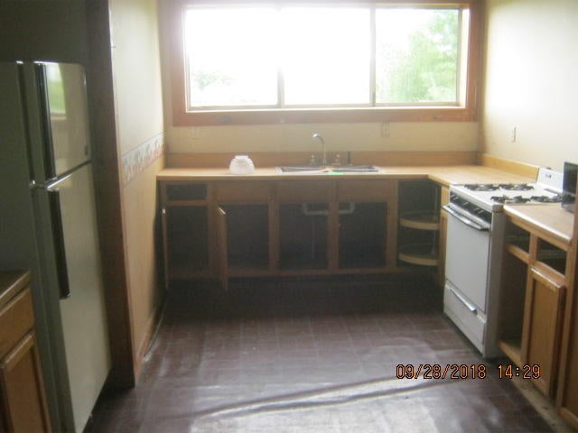 450 West Kneeland Road Mio, MI 48647 - Photo 6 of 11 Gallery Image 6