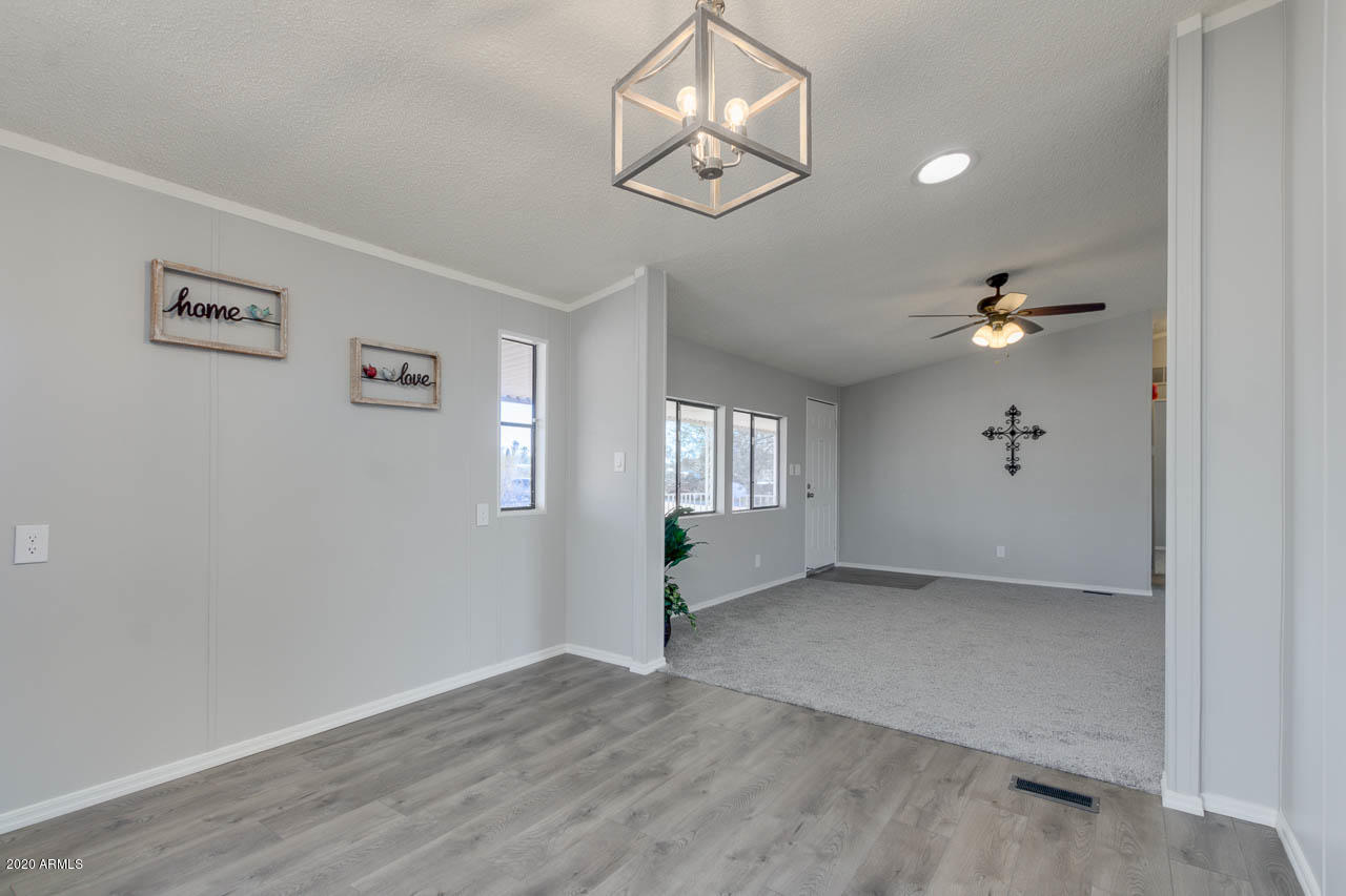 546 South Hilton Road Apache Junction, AZ 85119 - Photo 14 of 52 13-Hilton
