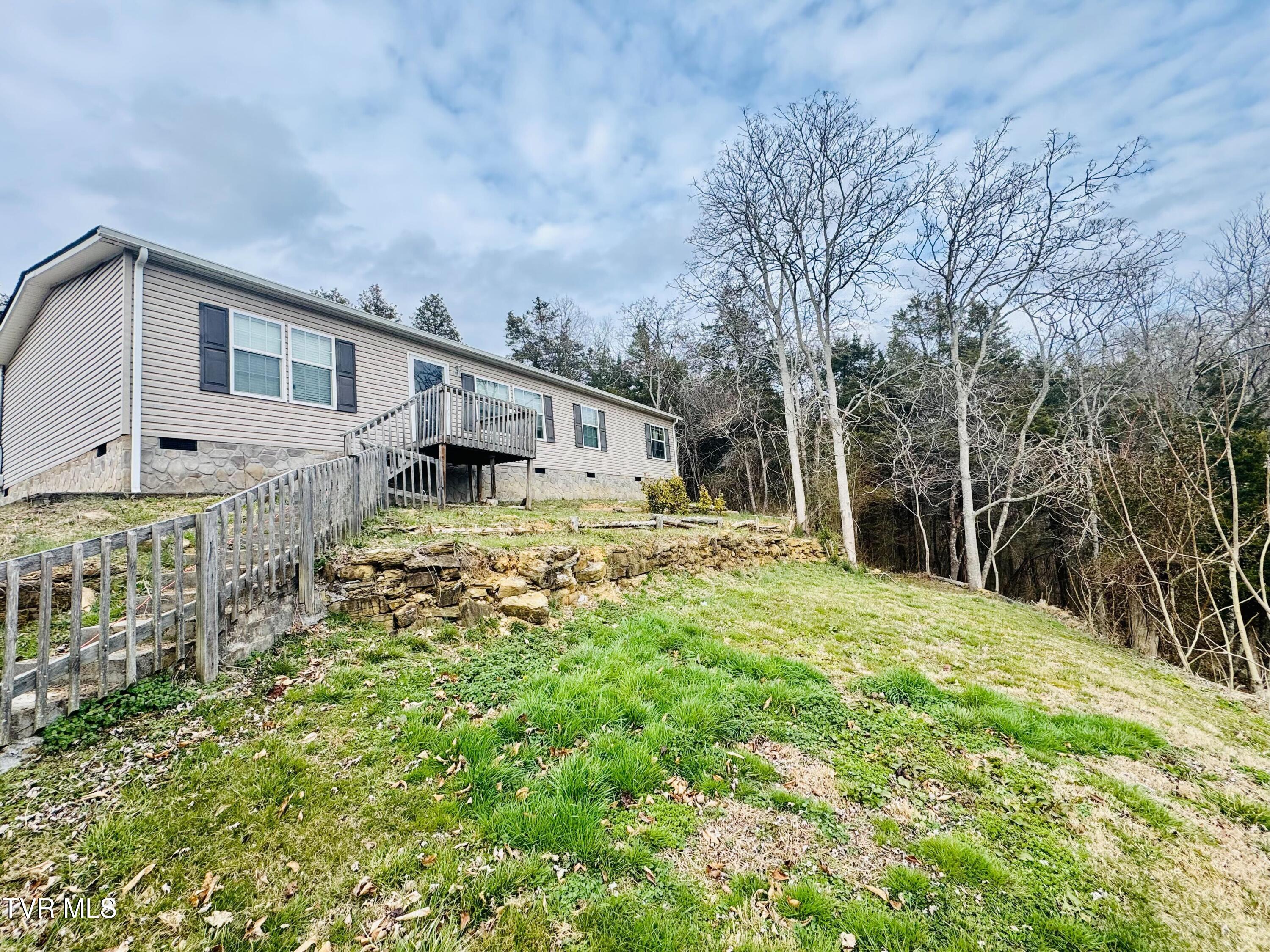 76 North Bays Mountain Road Greeneville, TN 37745 - Photo 6 of 9 6