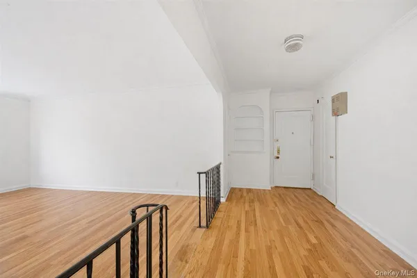 $255,000 | 2506 Davidson Avenue, Unit 6A | Fordham