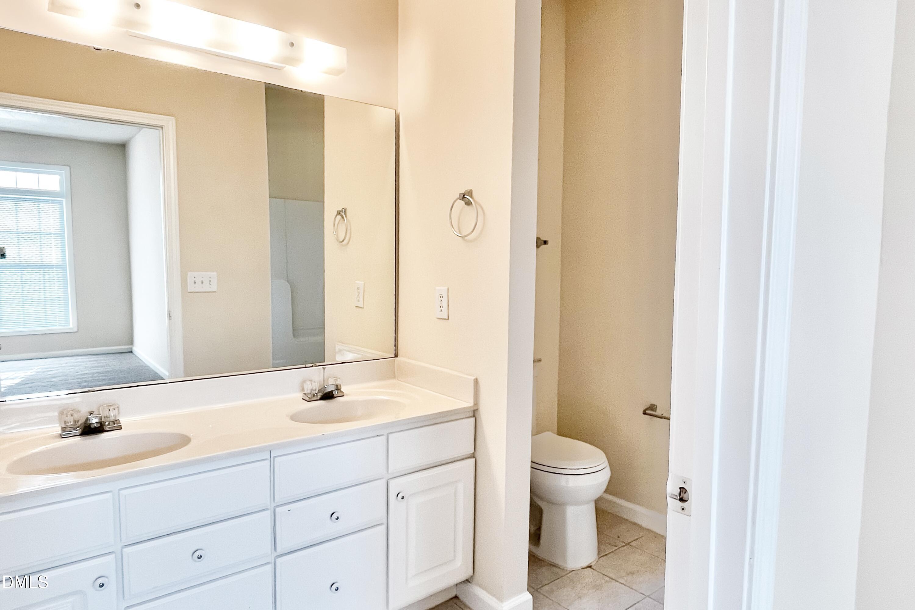 2521 Friedland Place, Unit 201 Raleigh, NC 27617 - Photo 21 of 37 Primary