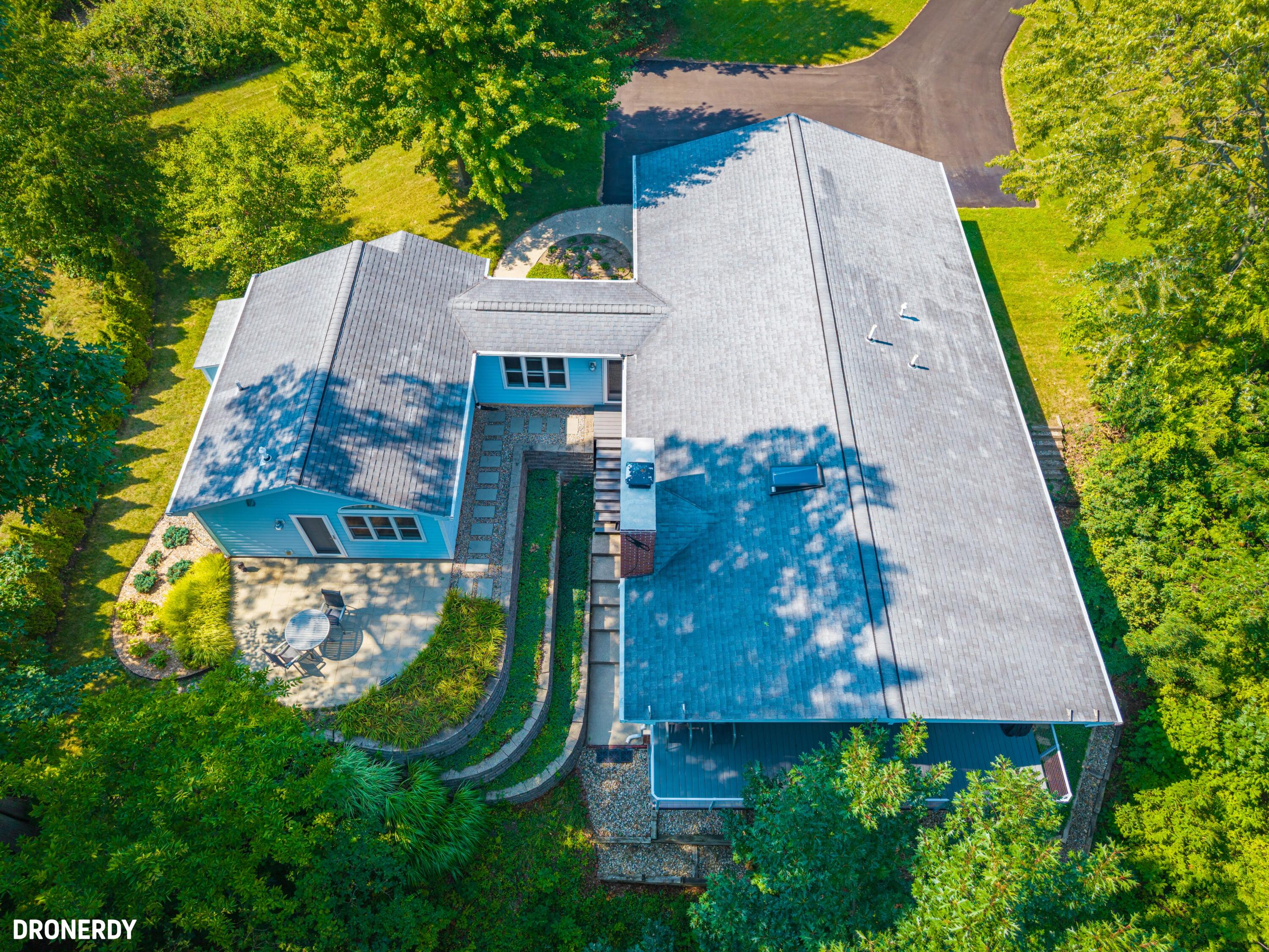 2500 Roncy Road Benton Harbor, MI 49022 - Photo 7 of 44 42-Dronerdy-aerial-4