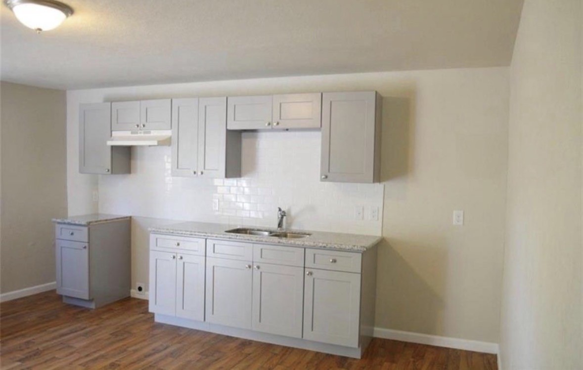 7318 Laredo Street, Unit A Houston, TX 77020 - Photo 3 of 9