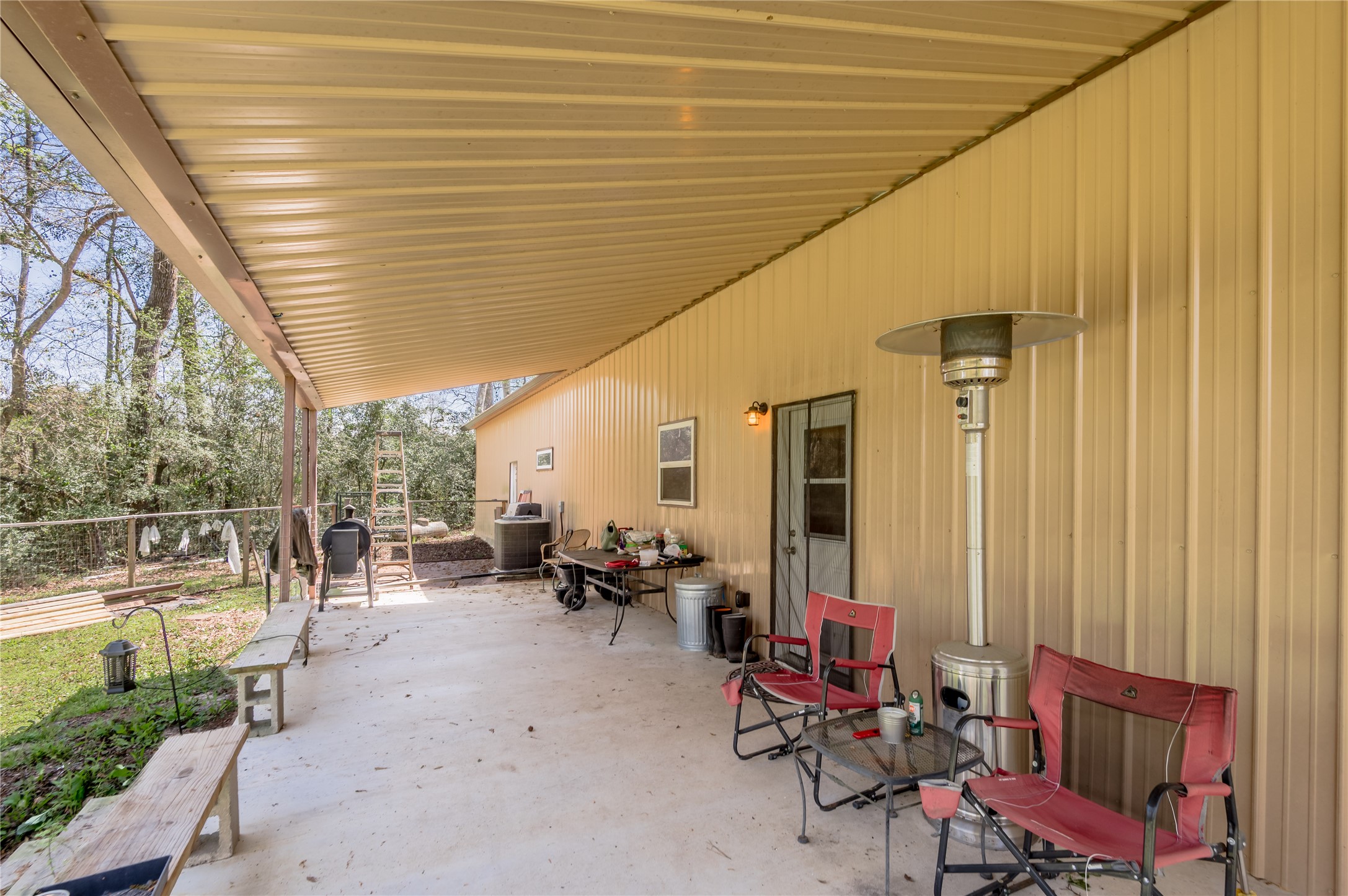 1533 Kickapoo Road Groveton, TX 75845 - Photo 29 of 50 Back porch