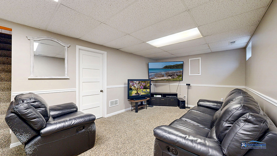 6521 Willow Road Spring Grove, IL 60081 - Photo 20 of 38 Gallery Image 20