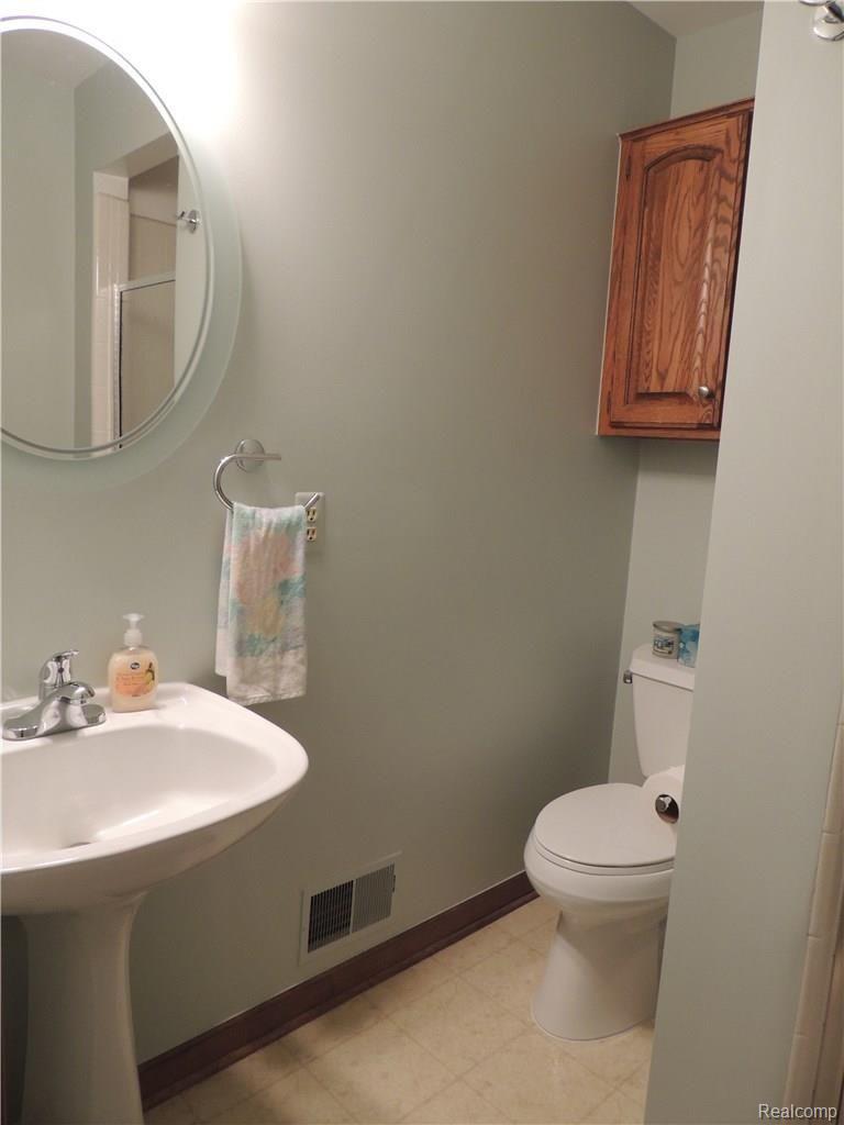 17076 27 Mile Road Ray, MI 48096 - Photo 73 of 99 17076 27 Mile 634.JPG