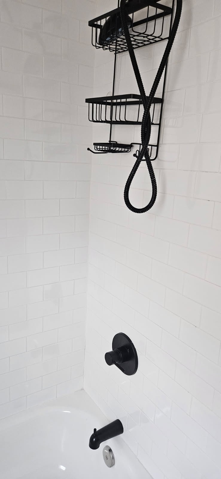 116 North Walnut Street Springfield, TN 37172 - Photo 16 of 17 a bathroom with a shower