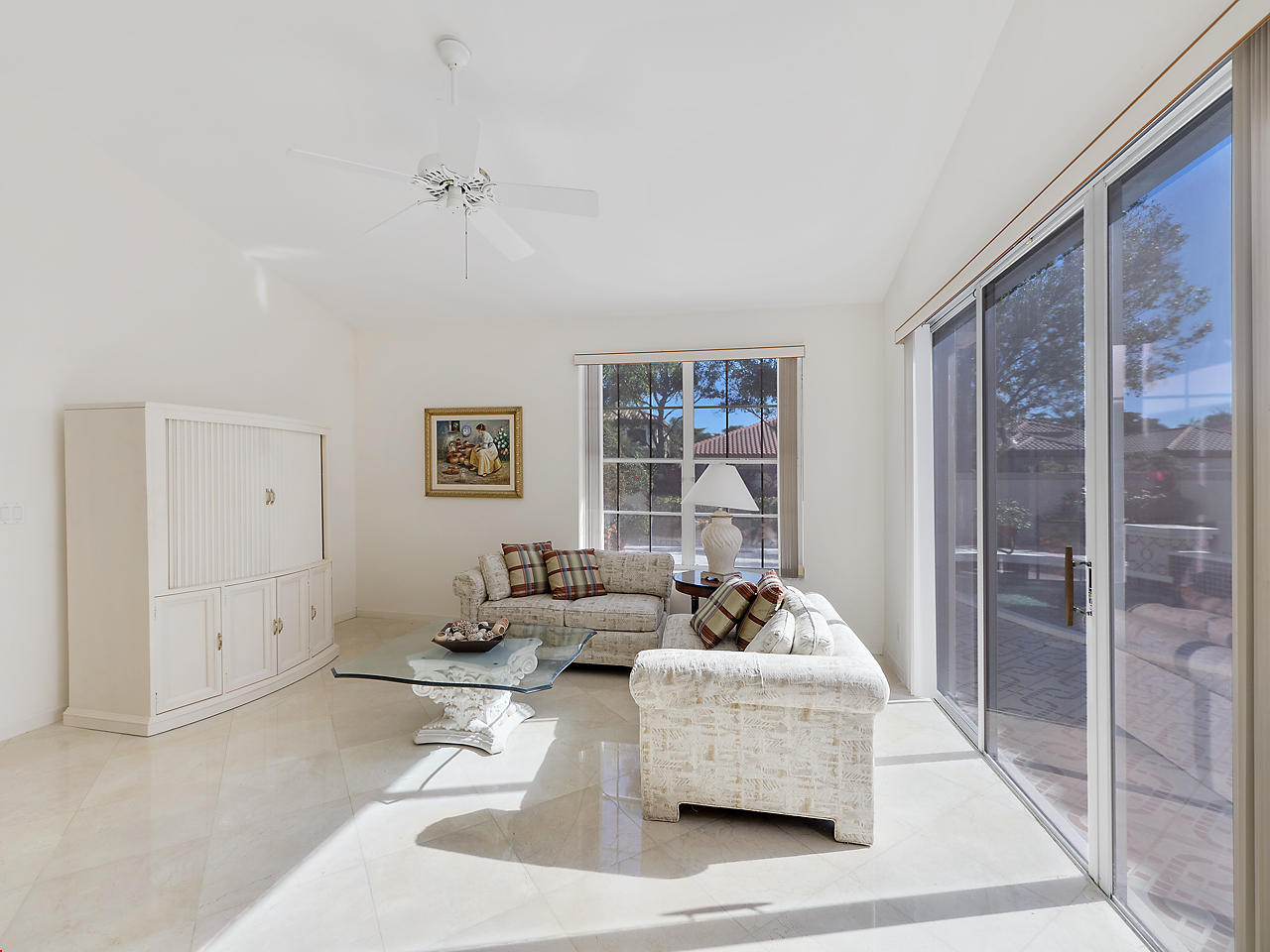 6174 Northwest 23rd Road Boca Raton, FL 33434 - Photo 5 of 32 Family Room
