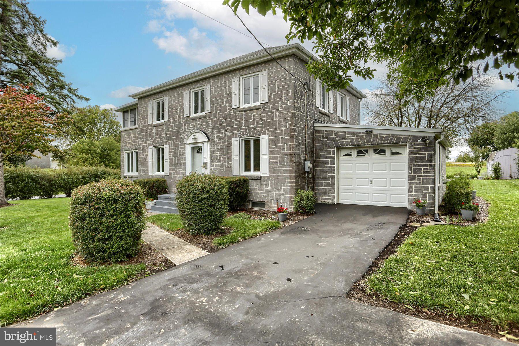 1225 East Derry Road Hershey, PA 17033 - Photo 1 of 36 Front View