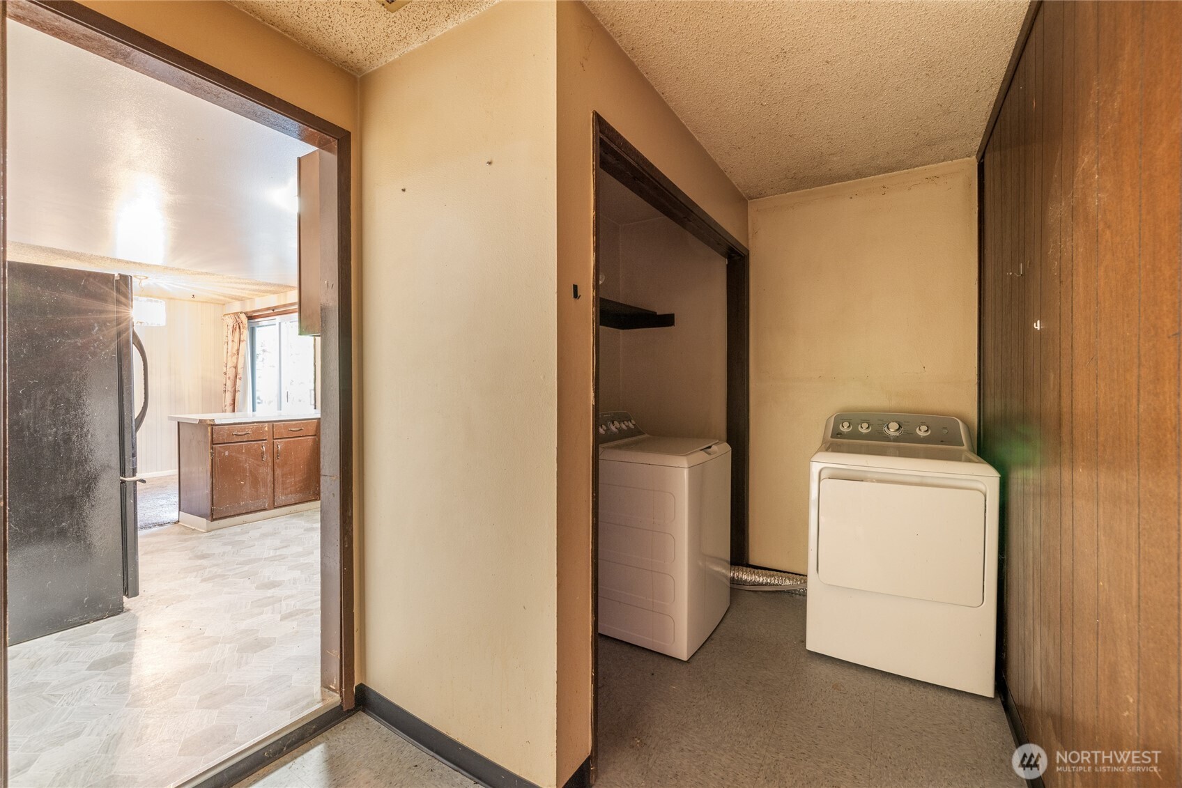 20822 Southeast 271st Street Covington, WA 98042 - Photo 16 of 30 a utility room with dryer and washer