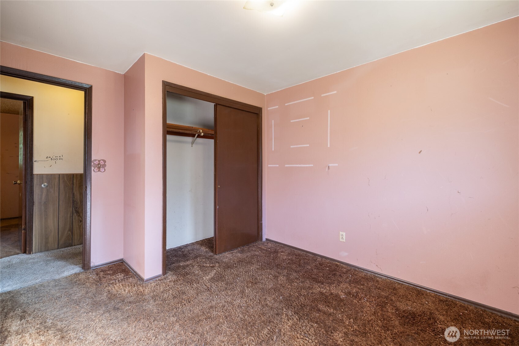 20822 Southeast 271st Street Covington, WA 98042 - Photo 9 of 30 an empty room with closet