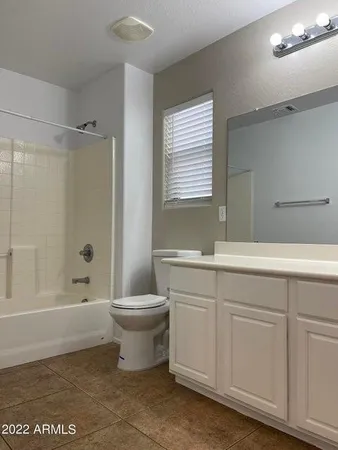 $1,850 | 6933 South 9th Avenue, Phoenix, AZ 85041