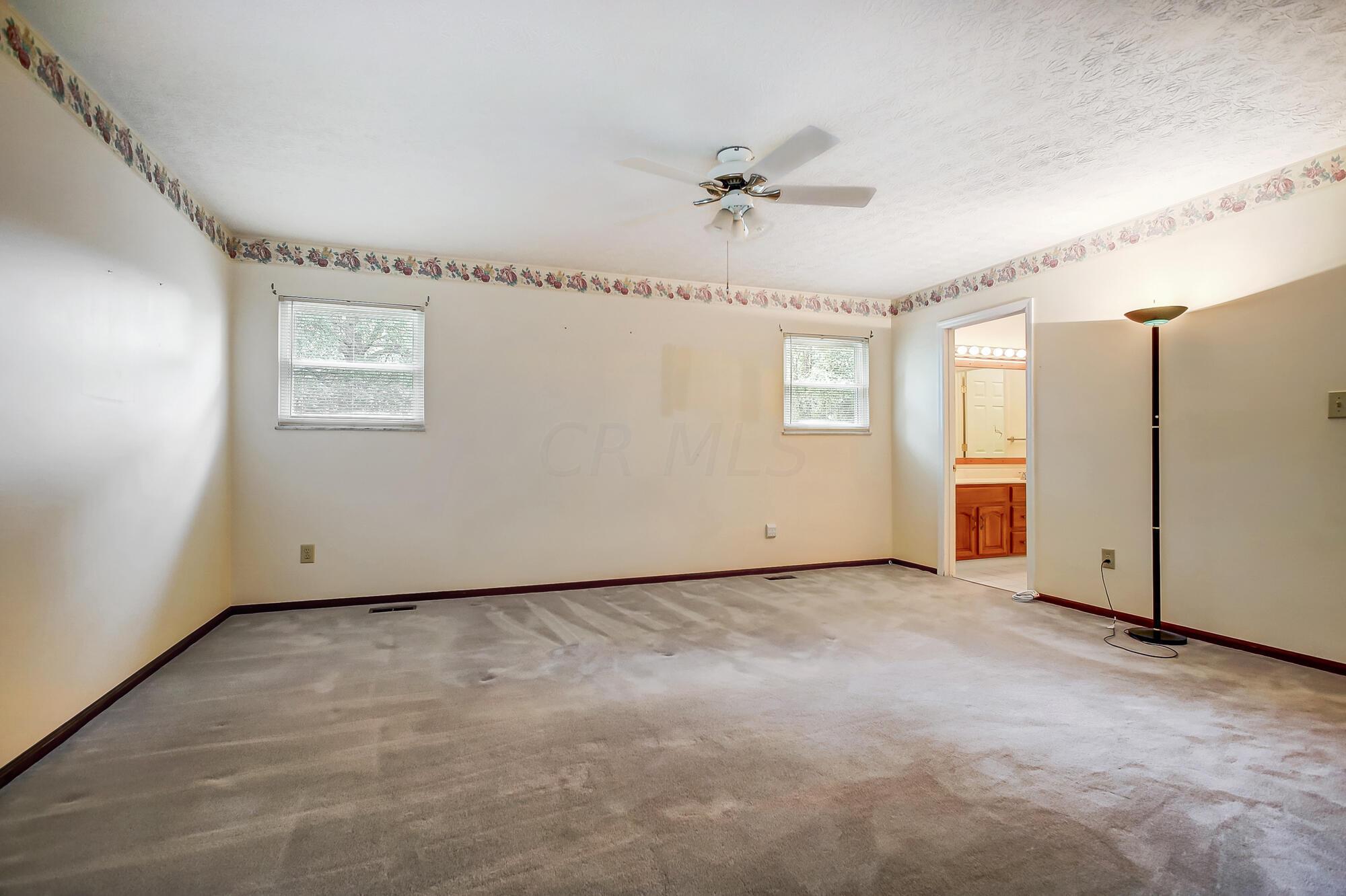 577 Rosehill Road Reynoldsburg, OH 43068 - Photo 28 of 51 028