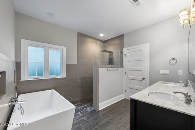 $485,000 | 63 Evergreen Lane, Hampstead, NC 28443