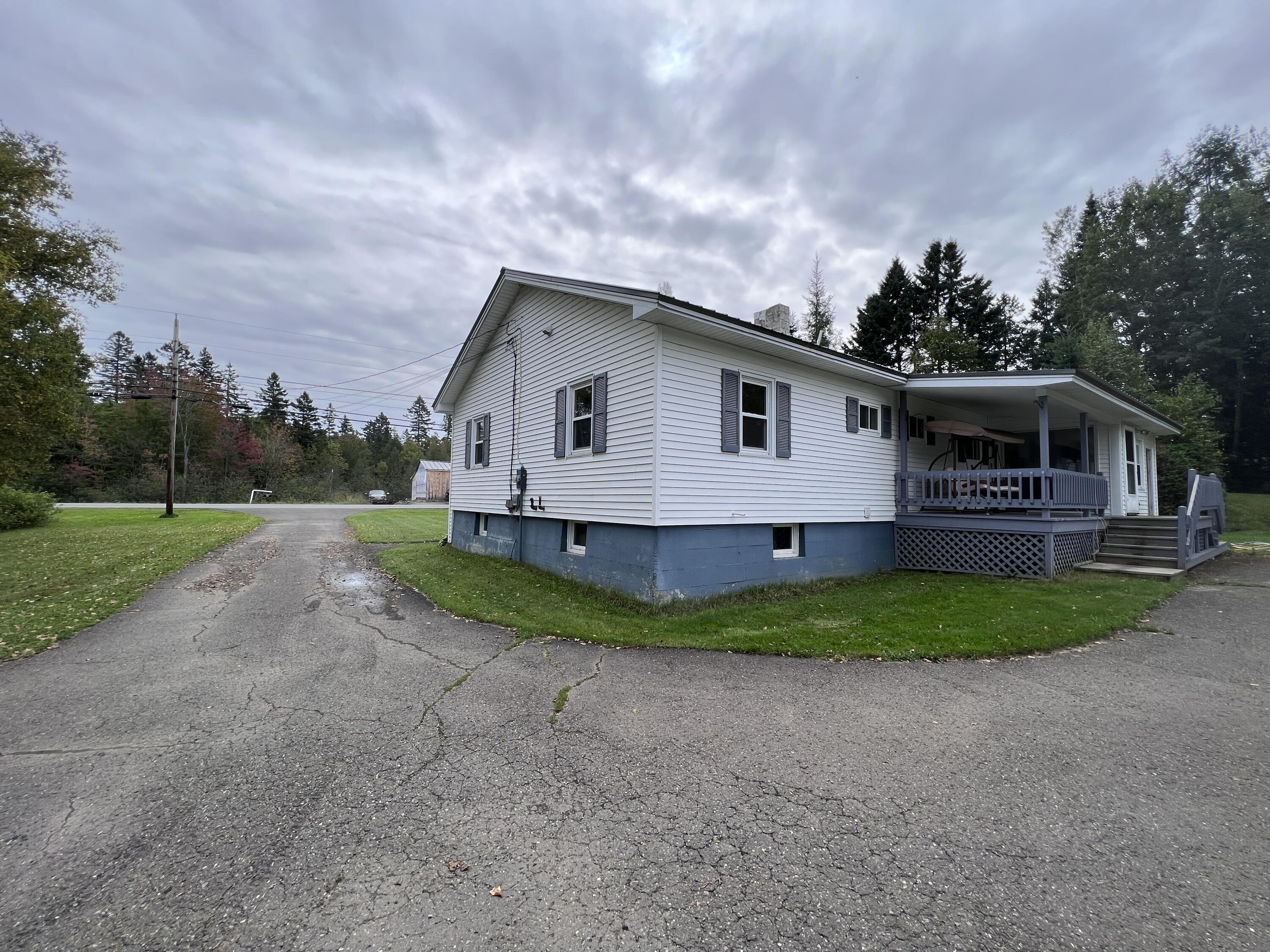 639 Calais Road Houlton, ME 04730 - Photo 5 of 35 IMG_9378