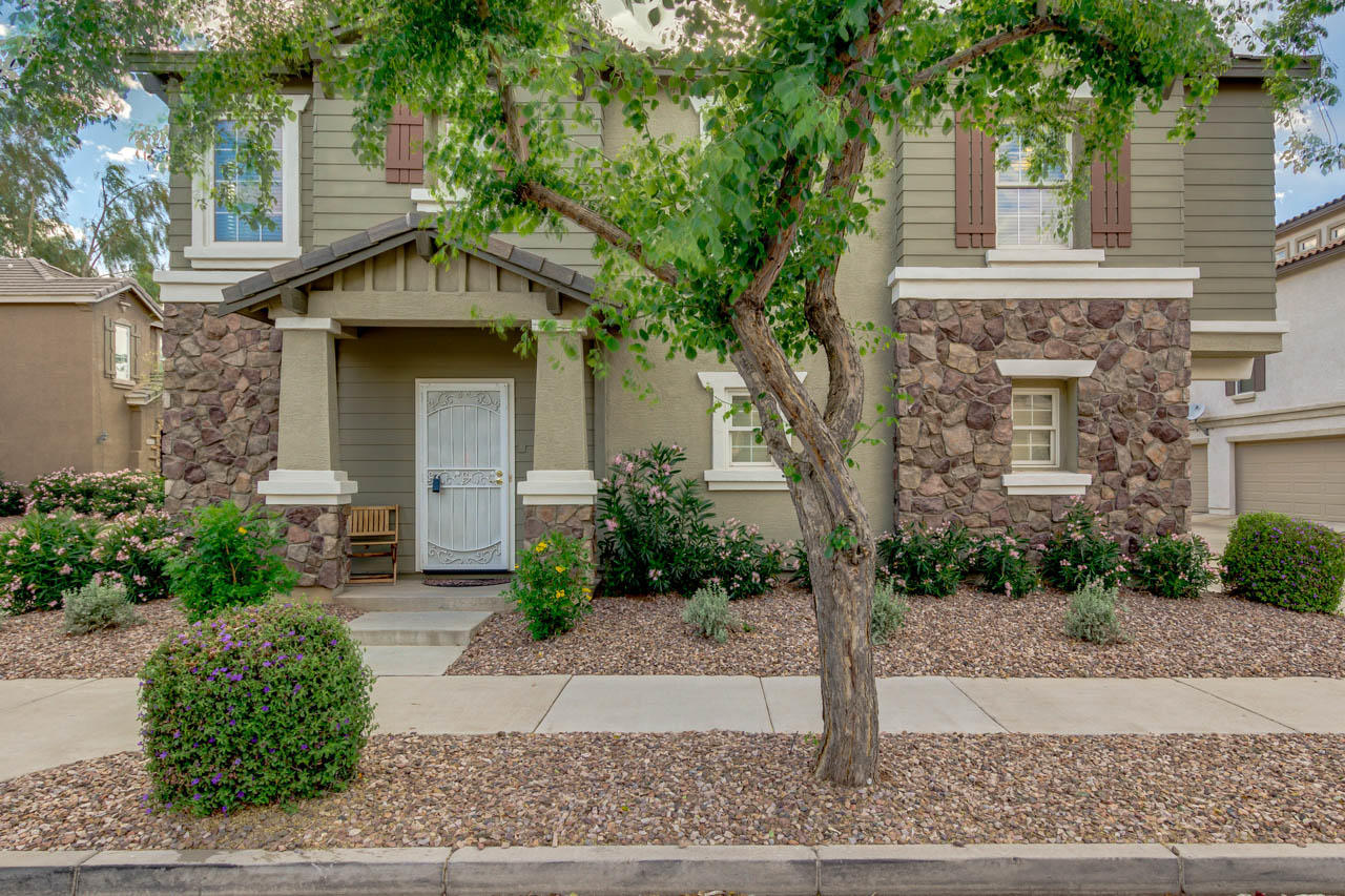 5616 South 21st Place Phoenix, AZ 85040 - Photo 2 of 31 01-21st