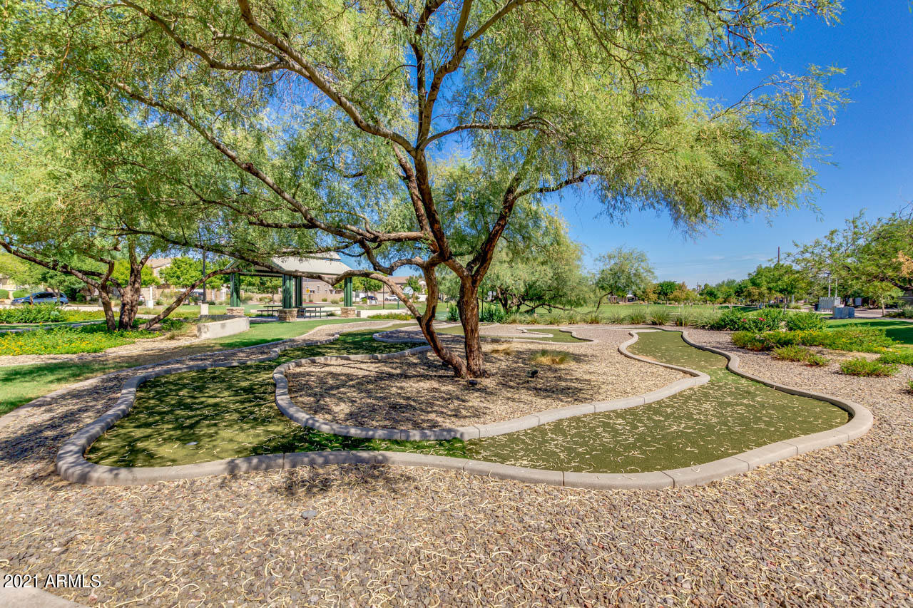 5616 South 21st Place Phoenix, AZ 85040 - Photo 22 of 31 Community Park