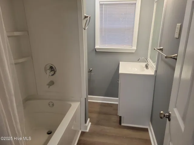 $1,400 | 557 Circle Drive, Greenville, NC 27858