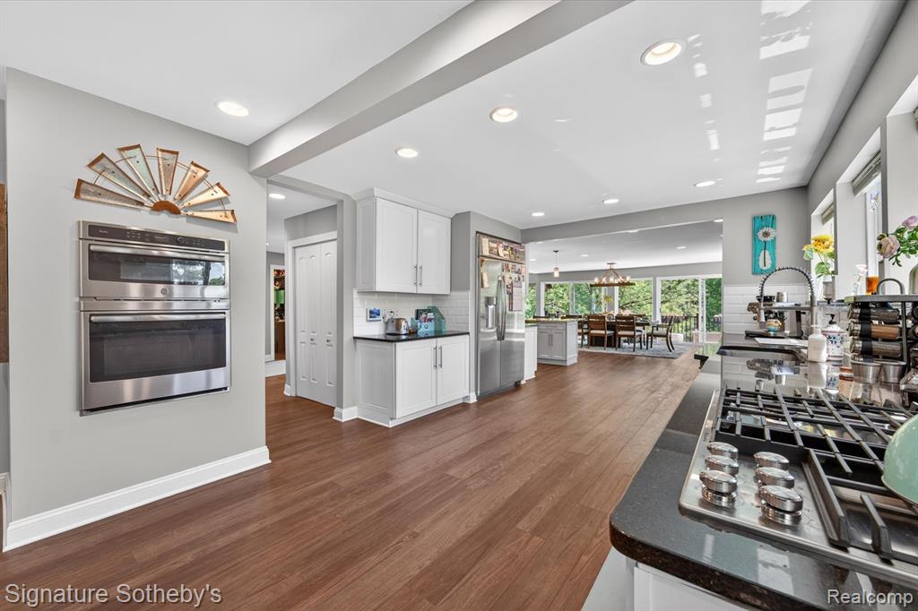 30650 Lahser Road Beverly Hills, MI 48025 - Photo 20 of 93