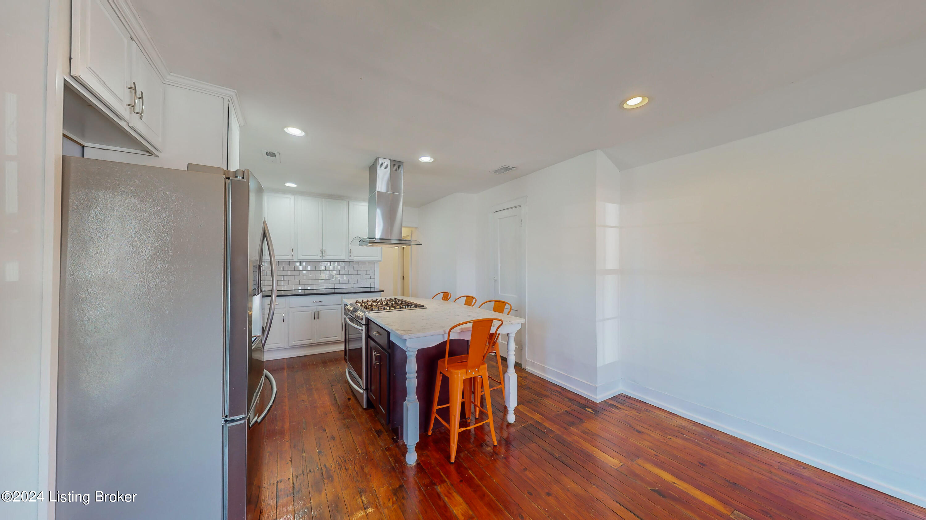 1138 Rammers Avenue Louisville, KY 40204 - Photo 10 of 43 1138-Rammers-Ave_010
