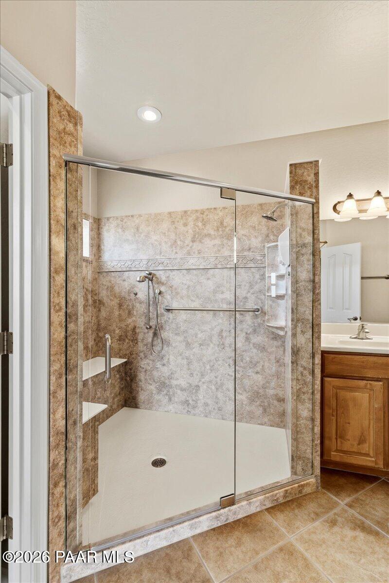 172 Juniper Ridge Drive Prescott, AZ 86301 - Photo 17 of 34 Master Suite