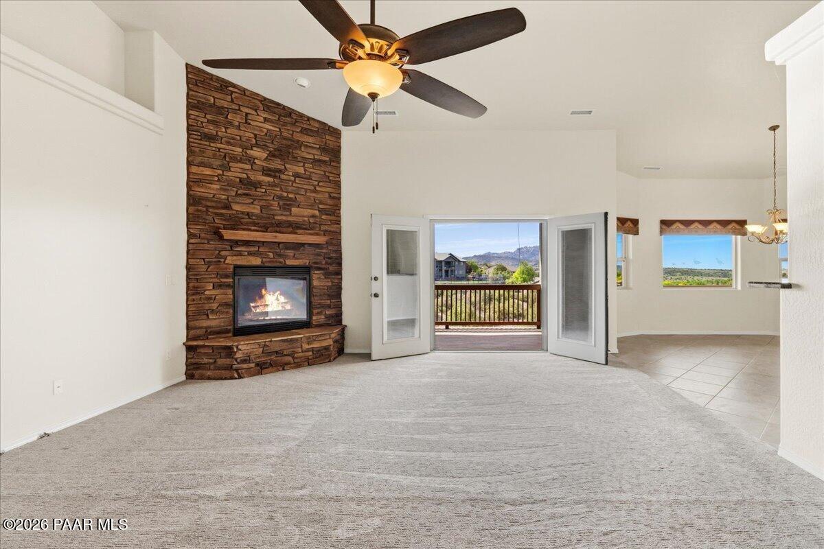 172 Juniper Ridge Drive Prescott, AZ 86301 - Photo 3 of 34 Greatroom