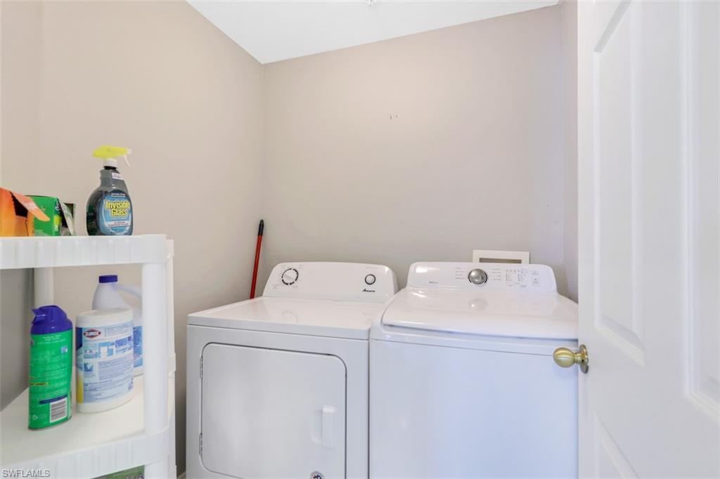 519 Roma Court, Unit 3305 Naples, FL 34110 - Photo 14 of 18