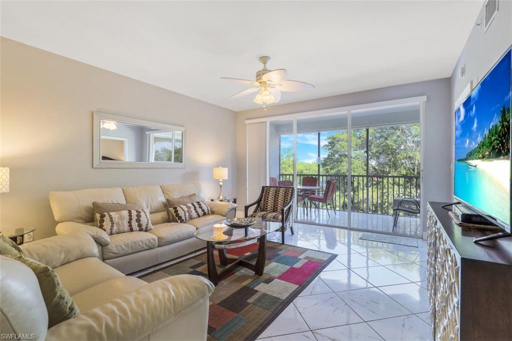 519 Roma Court, Unit 3305 Naples, FL 34110 - Photo 5 of 18