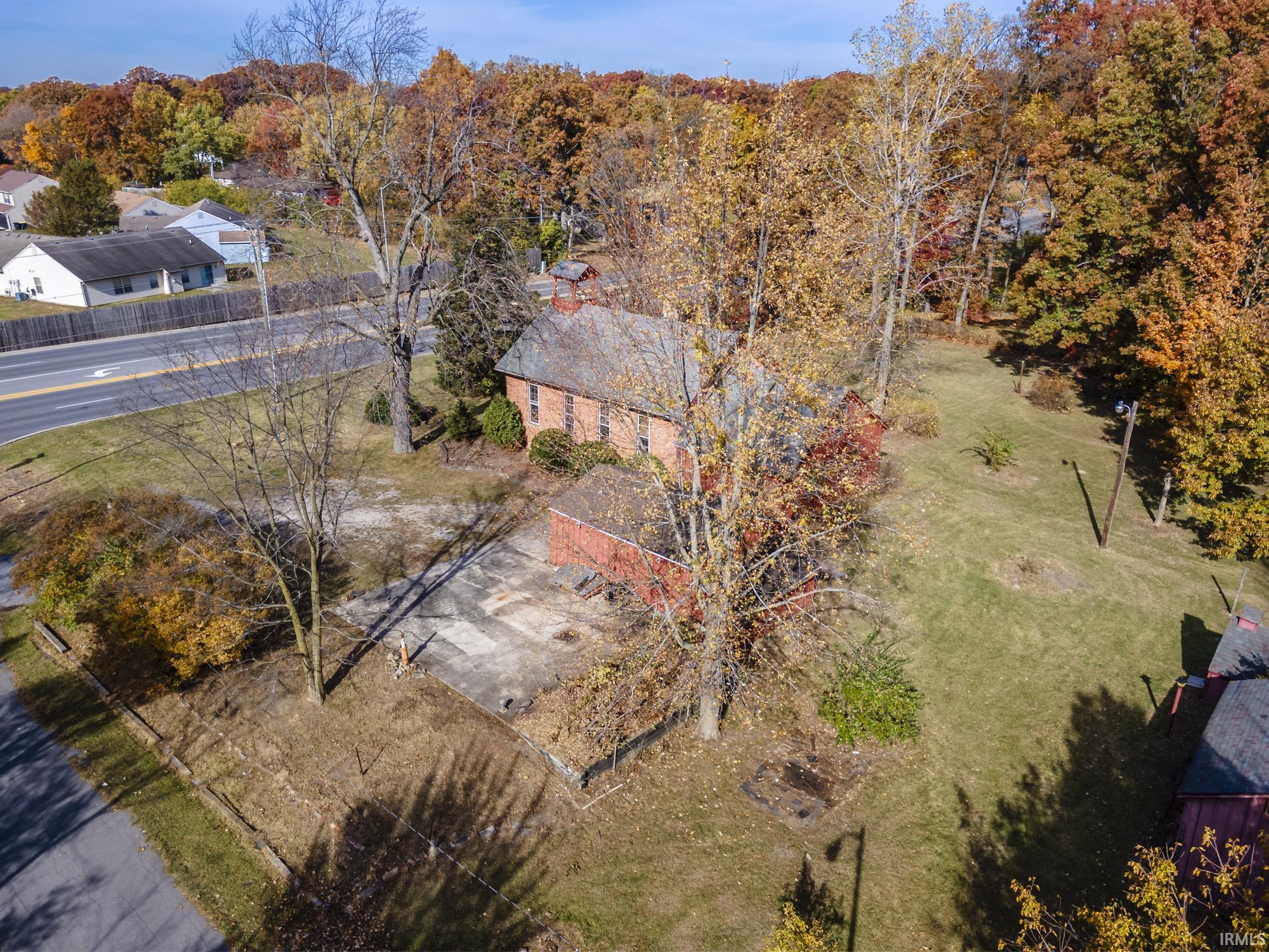 8126 Coldwater Road Fort Wayne, IN 46825 - Photo 36 of 36