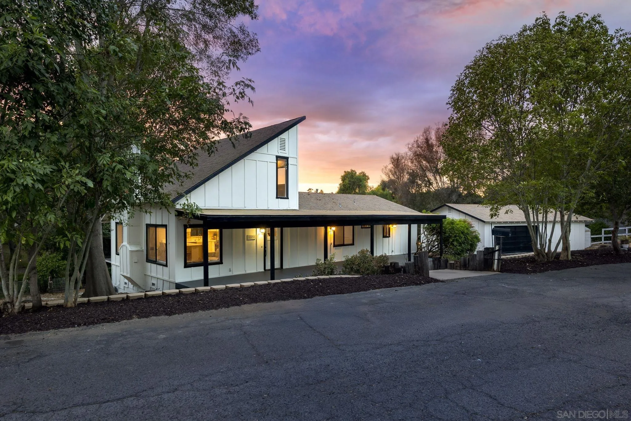 front view of house with a yard
