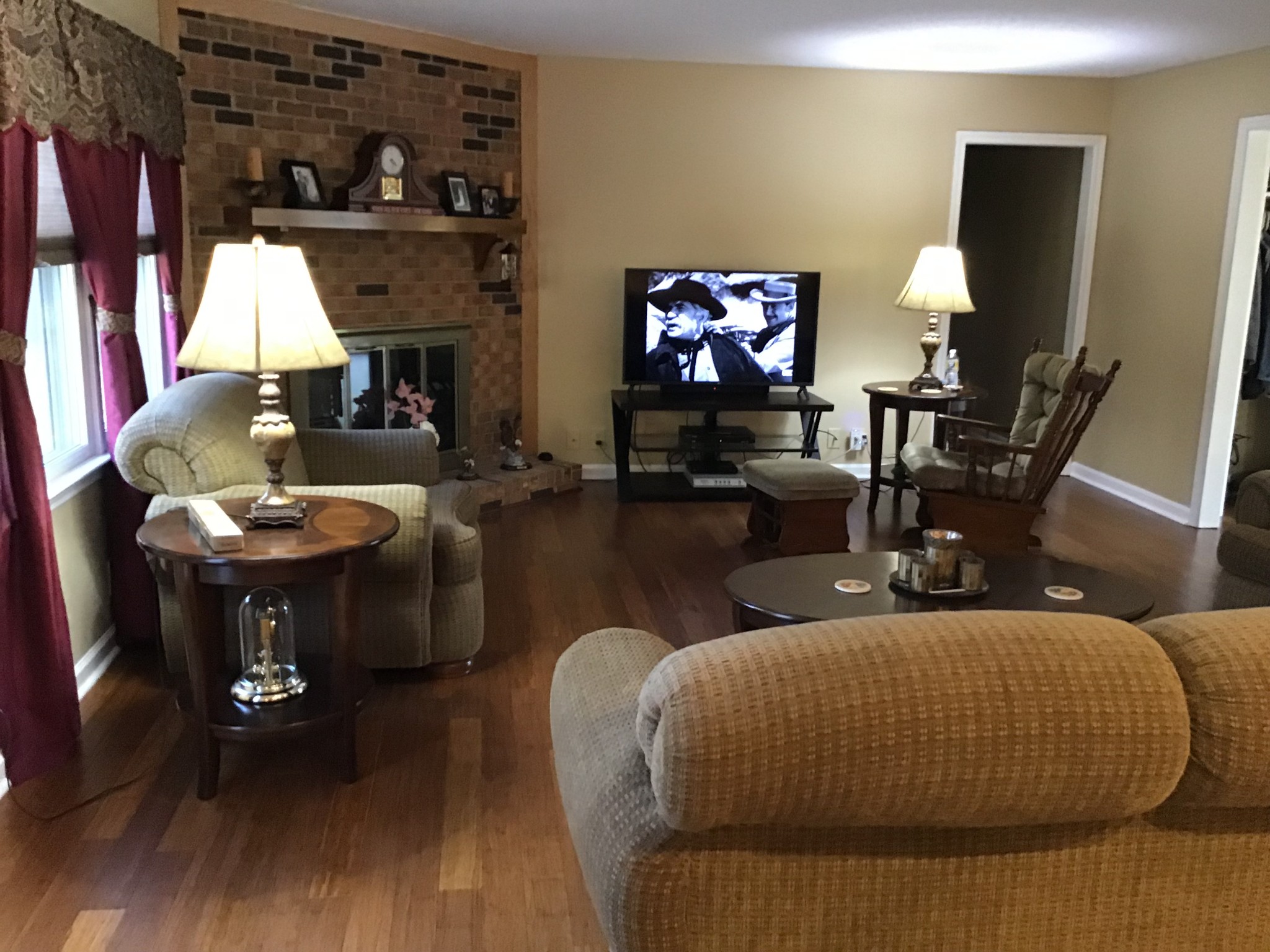 344 Freedom Drive Murfreesboro, TN 37127 - Photo 4 of 18 a living room with furniture and a flat screen tv