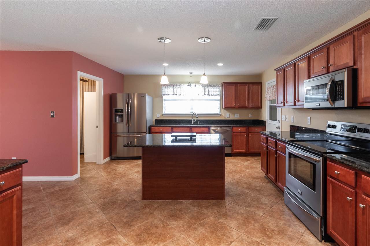 12343 Shakespeare Drive Foley, AL 36535 - Photo 13 of 31