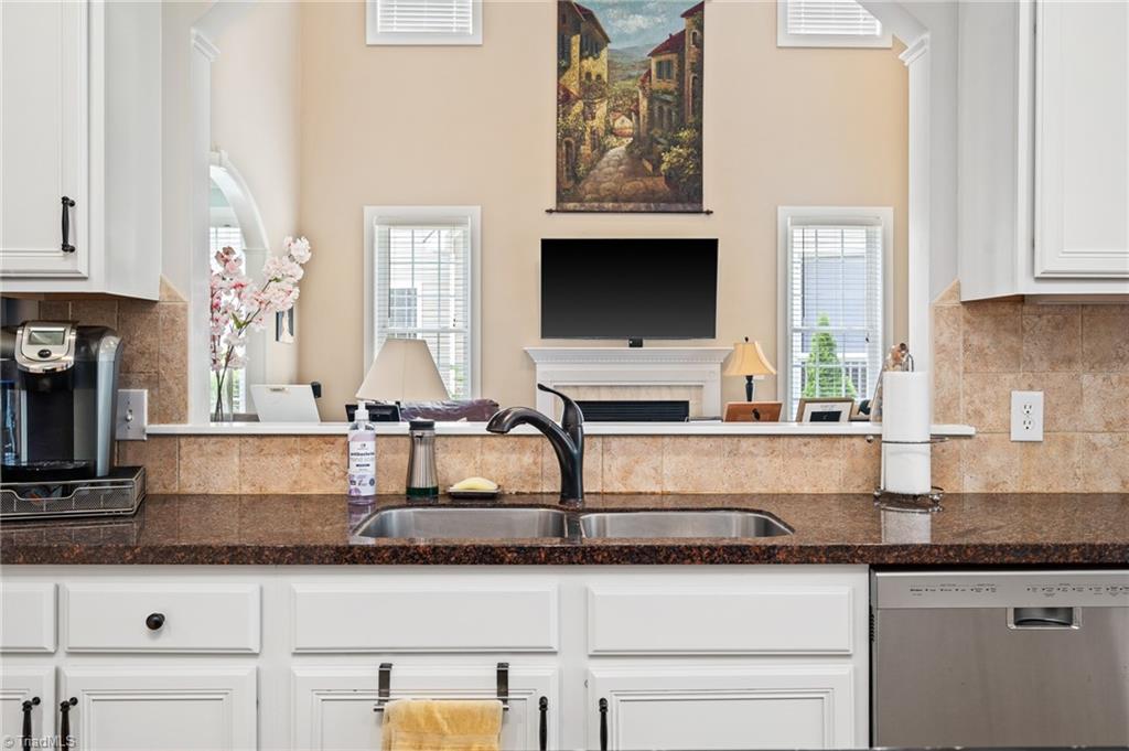 4504 Charlottesville Road Greensboro, NC 27410 - Photo 13 of 41 Gallery Image 13